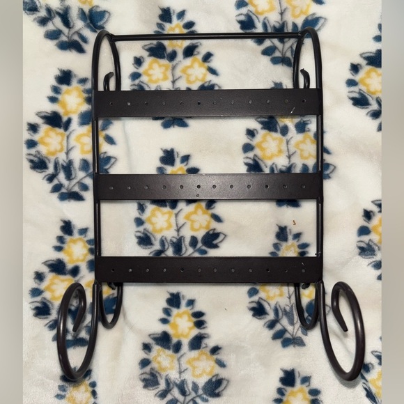 Earring Display Rack - Picture 1 of 4
